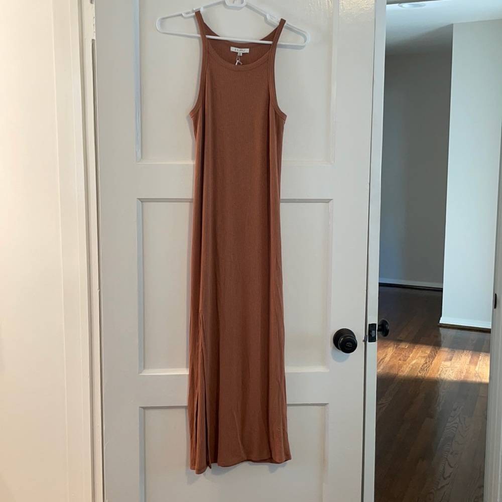 Z Supply Palisades dress in rust- XS